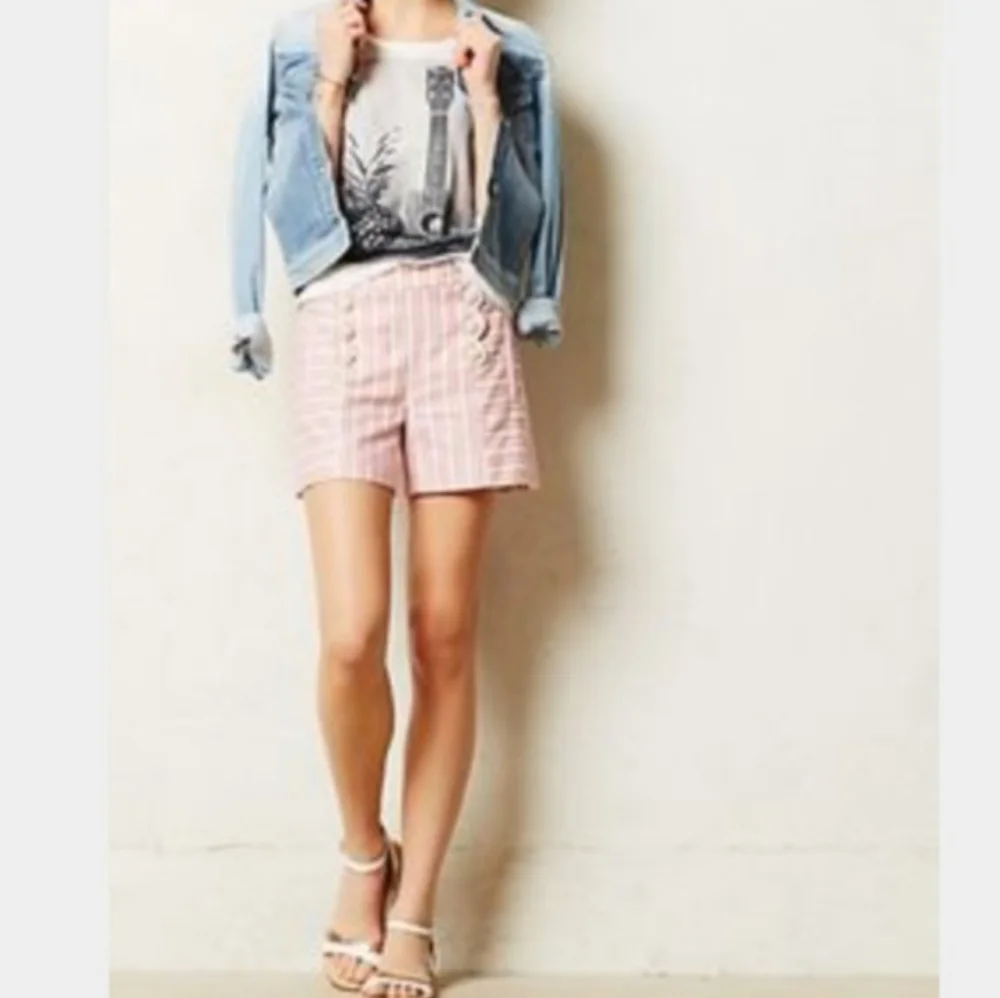 Anthropologie‎ Cartonnier Shorts Pink Scallop Sailor Button
